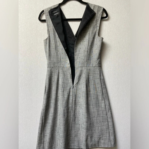 RW&CO  tailored fit and flared grey polka dot dress Sz 4 - Picture 6 of 11